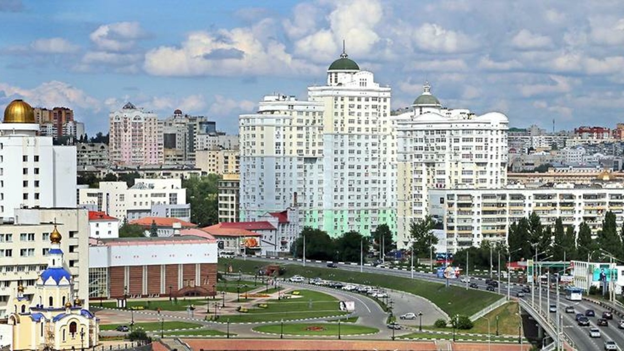 Белгород город шина. Город Белгород показать фото Владимира Клета. Украина вошла в Белгород.