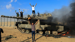 Кризис в Израиле: Почему последние события подвергают испытанию мирный процесс?
