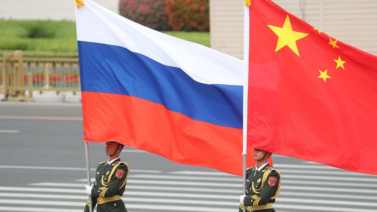 Политолог Перла: КНР и Россия сделали ход, которого больше всего боялся Запад